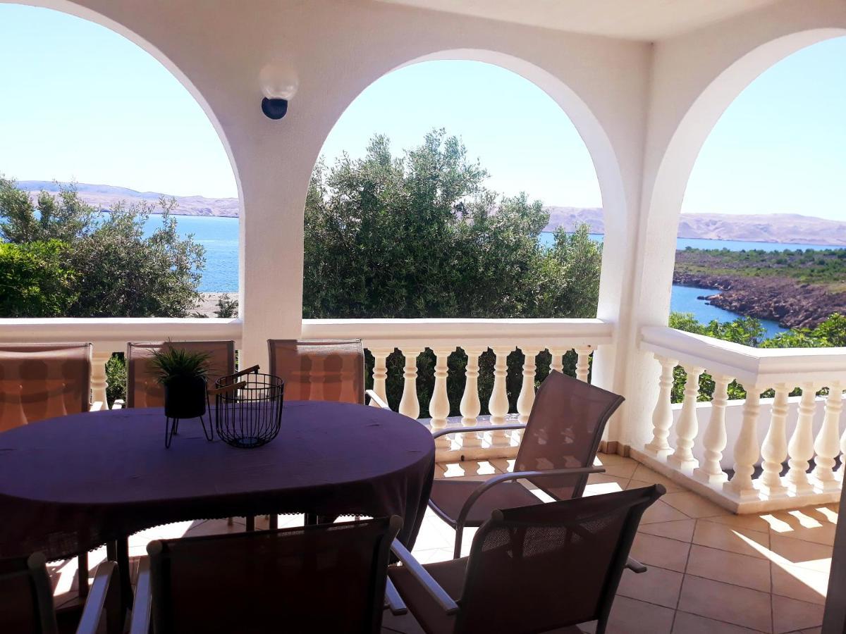 Villa Mihaela - Apartment Ika 策萨利卡 外观 照片