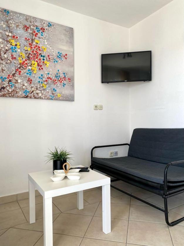 Villa Mihaela - Apartment Ika 策萨利卡 外观 照片